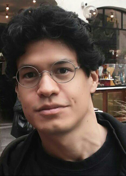 staff_picture
